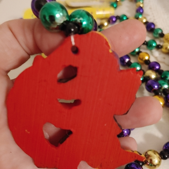 NWT 2 LA MASCOT BEADED NECKLACES - Picture 4 of 11